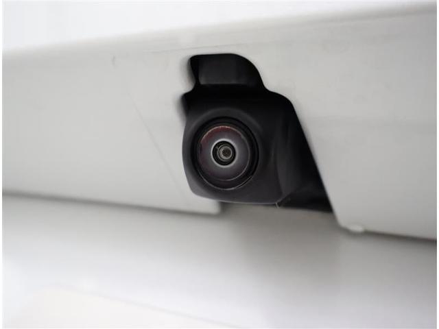 ハリアーハイブリッド Ｚ　レザーパッケージ　革シート　サンルーフ　フルセグ　メモリーナビ　バックカメラ　衝突被害軽減システム　ＥＴＣ　ＬＥＤヘッドランプ　フルエアロ（9枚目）