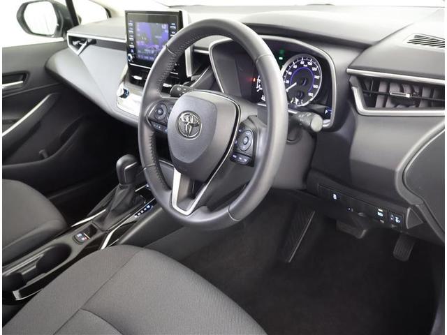 ���F���̂悢�C���p�l����ł��I����X�C�b�`��J�b�v�z���_�[���g���₷���ʒu�ɔz�u����Ă��܂���