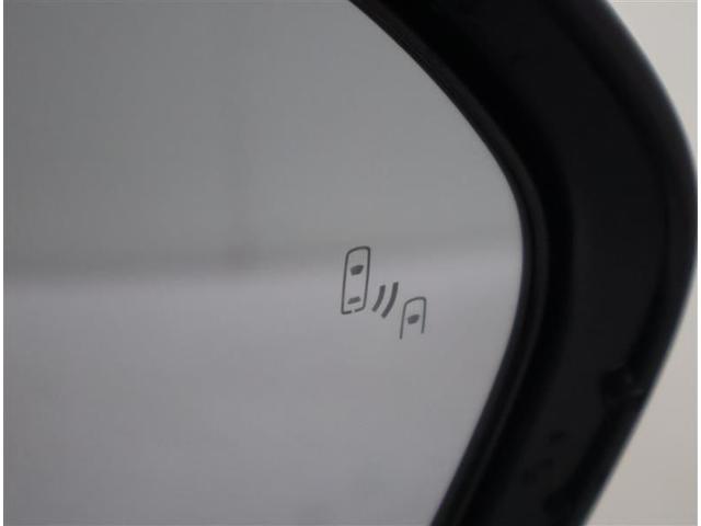 �׎Ԑ��𑖂�ԗ������[�_�[�Ō��m���A�h�A�~���[�ł͊m�F���ɂ����㑤���G���A�ɑ��݂���ԗ��ɉ����A�}�ڋ߂��Ă���ԗ������m���܂��B�ԗ������m����ƃh�A�~���[�ɓ��ڂ��ꂽ�k�d�c�C���W�P�[�^�[���_�����܂��B