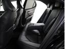 ゆったりとした後席シート。