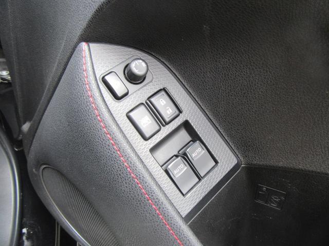 86 GT 6速MT 社外車高調 社外マフラー 社外17インチアルミホイール 社外ナビゲーション バックカメラ ETC(15枚目)