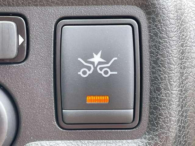 ノート １．２メダリスト　Ｘ　Ｖセレクション＋セーフティＩＩ　５名　ワンオーナー！禁煙車！衝突被害軽減ブレーキ！全周囲カメラ！メモリーナビ！Ｂｌｕｅｔｏｏｔｈオーディオ！フルセグＴＶ！ＥＴＣ！スマートキー！アイドリングストップ！！横滑り防止装置！ＬＥＤヘッドライト！（7枚目）