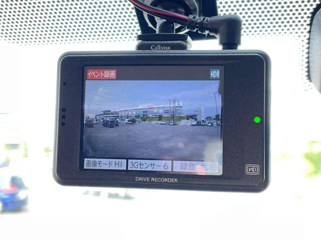 レジアスエースバン ロングスーパーＧＬ　フルセグナビ／Ｂｌｕｅｔｏｏｔｈ対応／バックカメラ／ＨＩＤヘッドライト／ＥＴＣ／キーレスエントリー／ドライブレコーダー／オートエアコン／パワーウィンドウ／パワステ／（15枚目）