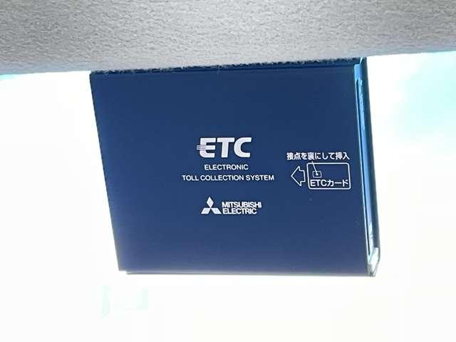 Ｎ－ＢＯＸカスタム Ｇ・Ｌパッケージ　禁煙車／ギャザーズメモリーナビ／ＤＴＶ／バックカメラ／ＨＩＤヘッドライト／スマートキー／ＥＴＣ／パワースライドドア／純正１４インチアルミ／純正エアロパーツ／ウィンカーミラー／ドライブレコーダー／（11枚目）