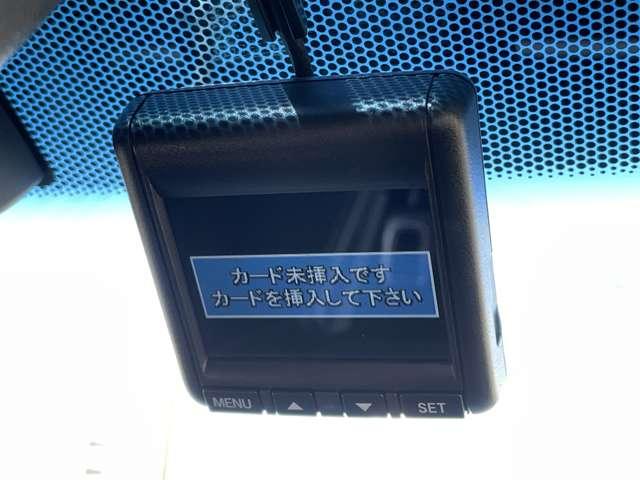 シャトル ハイブリッドＸ　ホンダセンシング　禁煙車／ＣＭＢＳ／アダプティブクルーズコントロール＆ＬＫＡＳ／ギャザーズＳＤナビ／フルセグＴＶ／Ｂｌｕｅｔｏｏｔｈ／ＤＶＤ再生／バックカメラ／ＬＥＤヘッドライト／スマートキー／ＥＴＣ／パドルシフト／（12枚目）