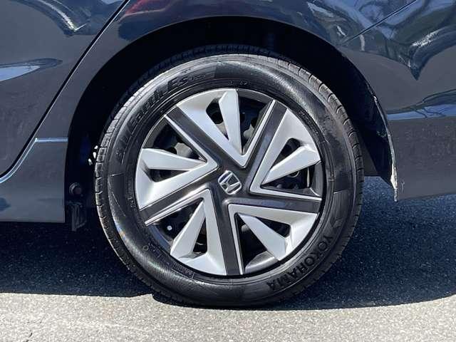 シャトル ハイブリッドＸ　ホンダセンシング　禁煙車／ＣＭＢＳ／アダプティブクルーズコントロール＆ＬＫＡＳ／ギャザーズＳＤナビ／フルセグＴＶ／Ｂｌｕｅｔｏｏｔｈ／ＤＶＤ再生／バックカメラ／ＬＥＤヘッドライト／スマートキー／ＥＴＣ／パドルシフト／（30枚目）