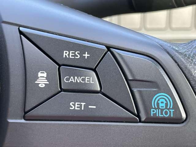 セレナ ハイウェイスター　ＶセレクションＩＩ　ワンオーナー／禁煙車／プロパイロット／エマージェンシーブレーキ／インテリジェントクルーズコントロール／アラウンドビューモニター／アルパイン１１インチナビ／フルセグＴＶ／Ｂｌｕｅｔｏｏｔｈ対応／ＥＴＣ／（8枚目）