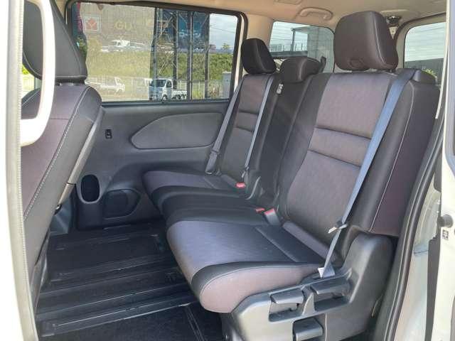 セレナ ハイウェイスター　ＶセレクションＩＩ　ワンオーナー／禁煙車／プロパイロット／エマージェンシーブレーキ／インテリジェントクルーズコントロール／アラウンドビューモニター／アルパイン１１インチナビ／フルセグＴＶ／Ｂｌｕｅｔｏｏｔｈ対応／ＥＴＣ／（22枚目）