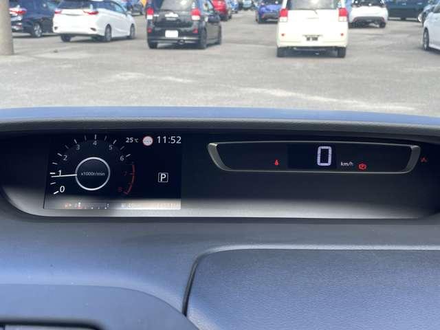 セレナ ハイウェイスター　ＶセレクションＩＩ　ワンオーナー／禁煙車／プロパイロット／エマージェンシーブレーキ／インテリジェントクルーズコントロール／アラウンドビューモニター／アルパイン１１インチナビ／フルセグＴＶ／Ｂｌｕｅｔｏｏｔｈ対応／ＥＴＣ／（27枚目）