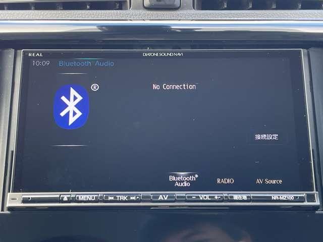 デイズ Ｘ　Ｖセレクション　禁煙車／エマージェンシーブレーキ／アラウンドビューモニター／三菱ダイヤトーンサウンドナビ／フルセグＴＶ／Ｂｌｕｅｔｏｏｔｈ対応／ＤＶＤ再生／インテリジェントキー／純正１４インチアルミ／ベンチシート／（10枚目）
