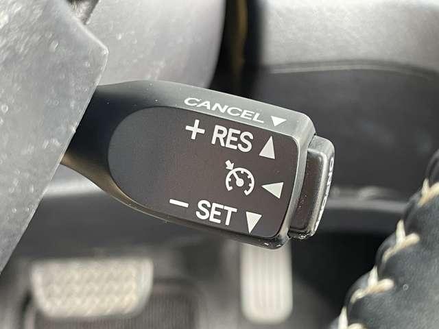 シエンタ ハイブリッド G セーフティーエディション 禁煙車!衝突被害軽減ブレーキ!クルーズコントロール!両側Pスライドドア!全方位カメラ!純正ナビ!BTオーディオ!フルセグTV!ETC!シート&ハンドルヒーター!スマートキー&プッシュスタート!LED!(15枚目)