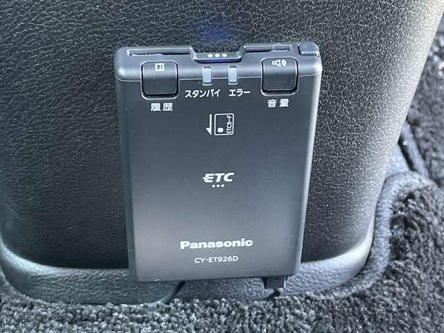 ソリオ ハイブリッドＭＸ　ワンオーナー／禁煙車／デュアルカメラブレーキサポート／アダプティブクルーズコントロール／ストラーダメモリーナビ／フルセグＴＶ／Ｂｌｕｅｔｏｏｔｈ／ＤＶＤ再生／バックカメラ／キーレススタートシステム／（12枚目）