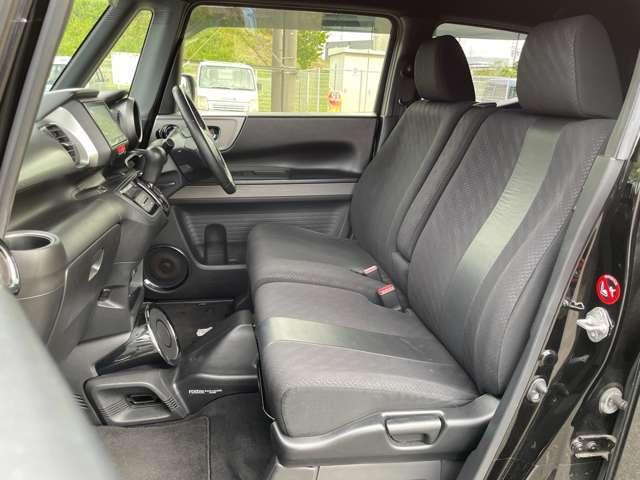 「助手席」 内外装の状態などが気になる、という方はお気軽にお問合せください♪