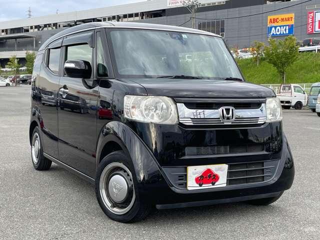 カーチスの車両は、全車に車両状態評価書を明示し、修復歴の有無、車両点数、傷、凹み、板金塗装、タイヤの溝、外装パーツ(パネル)交換の有無などを表記し、透明性のある中古車販売を促進しています。