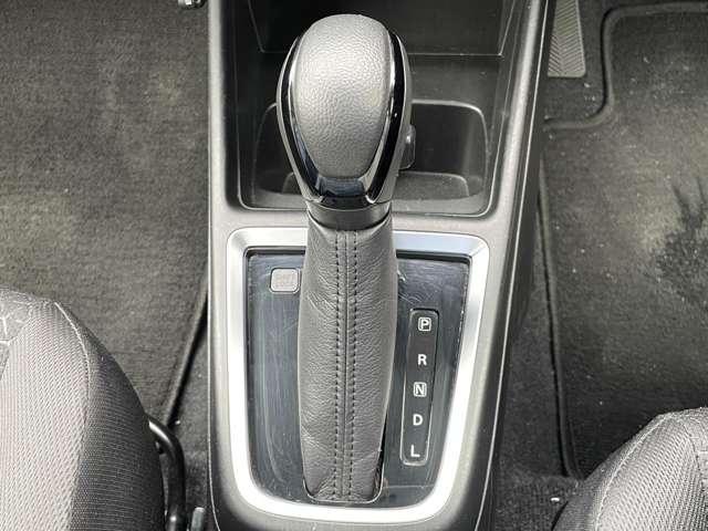 スイフト XG 禁煙車/デュアルセンサーブレーキサポート/アダプティブクルーズコントロール/BSM&RCTA/カロッツェリアメモリーナビ/Bluetooth対応/DVD再生/バックカメラ/キーレススタートシステム/(19枚目)