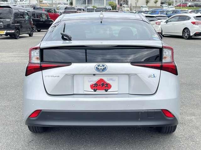 プリウス Aプレミアム ワンオーナー/禁煙車/トヨタセーフティセンス/レーダークルーズコントロール/本革シート/パーキングサポートブレーキ/純正9インチSDナビ/フルセグTV/Bluetooth対応/障害物センサー/(39枚目)