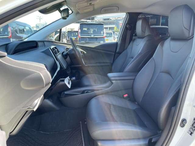 プリウス Aツーリングセレクション トヨタセーフティセンスP/レーダークルーズコントロール/インテリジェントクリアランスソナー/純正9インチSDナビ/フルセグTV/Bluetooth対応/DVD再生/バックカメラ/スマートキー/ETC/(29枚目)