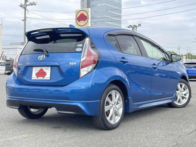 アクア S 禁煙車/純正SDナビ/DTV/Bluetooth対応/バックカメラ/スマートエントリー&スタートシステム/LEDヘッドライト&LEDフォグ/純正16インチアルミ/純正フルエアロ/スマートキー/ETC/(4枚目)