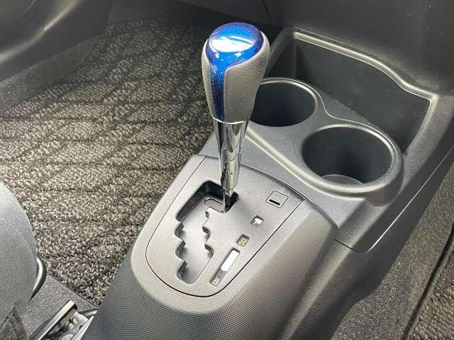 アクア S 禁煙車/純正SDナビ/DTV/Bluetooth対応/バックカメラ/スマートエントリー&スタートシステム/LEDヘッドライト&LEDフォグ/純正16インチアルミ/純正フルエアロ/スマートキー/ETC/(15枚目)