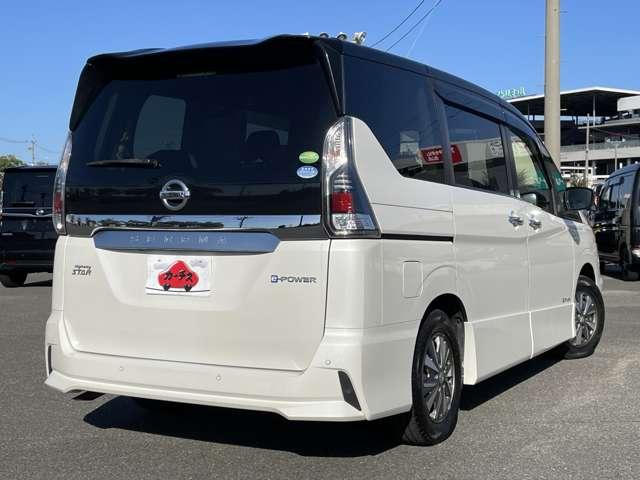 セレナ e-パワー ハイウェイスターV 禁煙車/エマージェンシーブレーキ/インテリジェントクルーズコントロール/アラウンドビューモニター/純正9インチSDナビ/フルセグTV/Bluetooth/DVD再生/ハンズフリー両側パワースライドドア(4枚目)