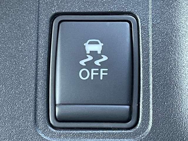 セレナ e-パワー ハイウェイスターV 禁煙車/エマージェンシーブレーキ/インテリジェントクルーズコントロール/アラウンドビューモニター/純正9インチSDナビ/フルセグTV/Bluetooth/DVD再生/ハンズフリー両側パワースライドドア(28枚目)