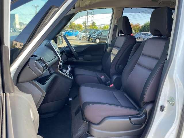 セレナ e-パワー ハイウェイスターV 禁煙車/エマージェンシーブレーキ/インテリジェントクルーズコントロール/アラウンドビューモニター/純正9インチSDナビ/フルセグTV/Bluetooth/DVD再生/ハンズフリー両側パワースライドドア(32枚目)