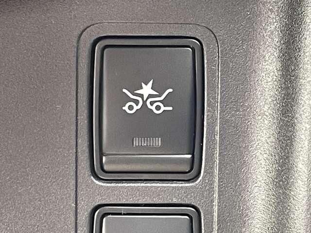 セレナ e-パワー ハイウェイスターV 禁煙車/エマージェンシーブレーキ/インテリジェントクルーズコントロール/アラウンドビューモニター/純正9インチSDナビ/フルセグTV/Bluetooth/DVD再生/ハンズフリー両側パワースライドドア(7枚目)