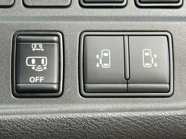 セレナ e-パワー ハイウェイスターV 禁煙車/エマージェンシーブレーキ/インテリジェントクルーズコントロール/アラウンドビューモニター/純正9インチSDナビ/フルセグTV/Bluetooth/DVD再生/ハンズフリー両側パワースライドドア(10枚目)