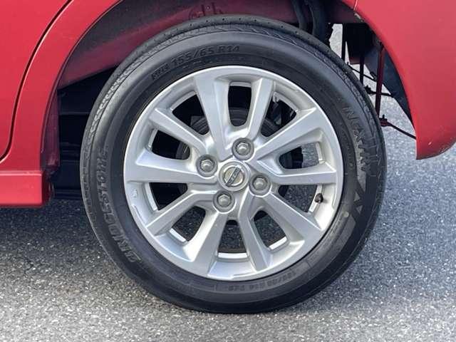 デイズルークス ハイウェイスター　Ｘ　禁煙車／エマージェンシーブレーキ／アラウンドビューモニター／純正ＳＤナビ／フルセグＴＶ／Ｂｌｕｅｔｏｏｔｈ／ＤＶＤ再生／ＨＩＤヘッドライト／インテリジェントキー／両側電動スライドドア／横滑り防止装置／（26枚目）