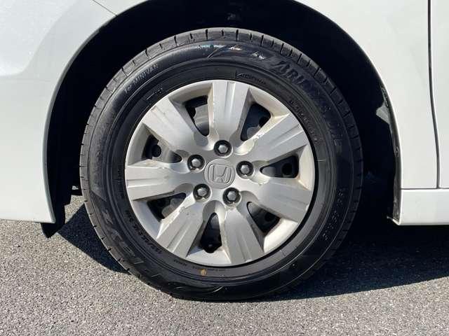 ステップワゴン Ｇ　コンフォートセレクション　禁煙車／ギャザーズ９インチメモリーナビ／フルセグＴＶ（走行中ＴＶ視聴可）／ＤＶＤ再生／バックカメラ／スマートキー／両側パワースライドドア／ＨＩＤヘッドライト／クルーズコントロール／ＥＴＣ／（29枚目）