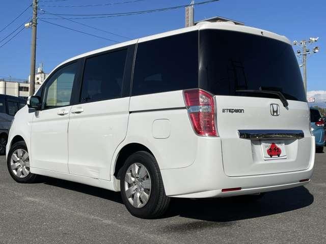 ステップワゴン Ｇ　コンフォートセレクション　禁煙車／ギャザーズ９インチメモリーナビ／フルセグＴＶ（走行中ＴＶ視聴可）／ＤＶＤ再生／バックカメラ／スマートキー／両側パワースライドドア／ＨＩＤヘッドライト／クルーズコントロール／ＥＴＣ／（31枚目）