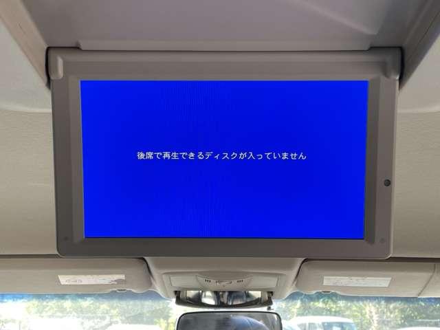 エルグランド ３５０ハイウェイスターアーバンクロム　アラウンドビューモニター　フリップダウンモニター　両側パワースライドドア　パワーバックドア　インテリジェントキー（6枚目）