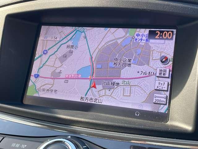 エルグランド ３５０ハイウェイスターアーバンクロム　アラウンドビューモニター　フリップダウンモニター　両側パワースライドドア　パワーバックドア　インテリジェントキー（11枚目）