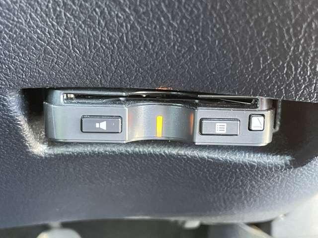 シエンタ ハイブリッドG クエロ トヨタセーフティセンス/パーキングサポートブレーキ/ストラーダSDナビ/フルセグTV/BTオーディオ/DVD再生/バックカメラ/スマートキー/両側パワースライドドア/前後ソナー/クルーズコントロール(11枚目)