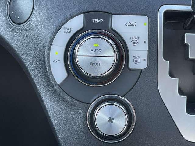 シエンタ ハイブリッドG クエロ トヨタセーフティセンス/パーキングサポートブレーキ/ストラーダSDナビ/フルセグTV/BTオーディオ/DVD再生/バックカメラ/スマートキー/両側パワースライドドア/前後ソナー/クルーズコントロール(19枚目)