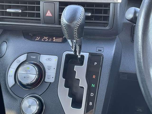 シエンタ ハイブリッドG クエロ トヨタセーフティセンス/パーキングサポートブレーキ/ストラーダSDナビ/フルセグTV/BTオーディオ/DVD再生/バックカメラ/スマートキー/両側パワースライドドア/前後ソナー/クルーズコントロール(20枚目)