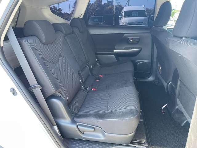 プリウスアルファ Sツーリングセレクション 純正8インチSDナビ・フルセグTV・BTオーディオ・DVD再生・バックカメラ・スマートエントリー&スタートシステム・LEDヘッドライト&LEDフォグ・クルーズコントロール・純正17(21枚目)