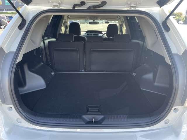 プリウスアルファ Sツーリングセレクション 純正8インチSDナビ・フルセグTV・BTオーディオ・DVD再生・バックカメラ・スマートエントリー&スタートシステム・LEDヘッドライト&LEDフォグ・クルーズコントロール・純正17(22枚目)