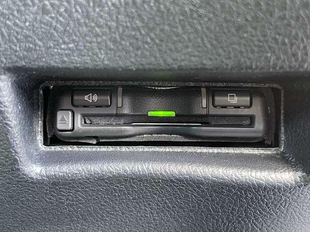 シエンタ ハイブリッドG クエロ 禁煙車/トヨタセーフティセンス/パーキングサポートブレーキ/ケンウッド8インチナビ/カロッツェリア10.2インチフリップダウンモニター/バックカメラ/両側パワースライドドア/LEDヘッドライト&フォグ(12枚目)