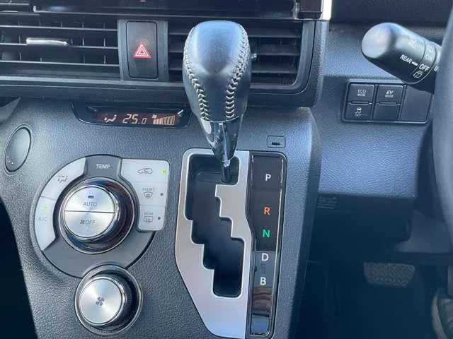 シエンタ ハイブリッドG クエロ 禁煙車/トヨタセーフティセンス/パーキングサポートブレーキ/ケンウッド8インチナビ/カロッツェリア10.2インチフリップダウンモニター/バックカメラ/両側パワースライドドア/LEDヘッドライト&フォグ(22枚目)