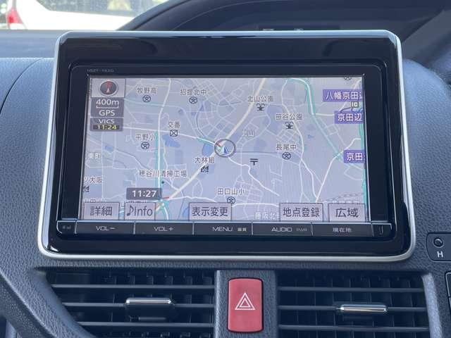 ヴォクシー ハイブリッドＶ　純正９インチＳＤナビ／フルセグＴＶ／ＢＴオーディオ／バック＆フロントカメラ／スマートエントリー＆スタートシステム／両側パワースライドドア／クルーズコントロール／ＬＥＤヘッドライト／前席ヒーター（9枚目）