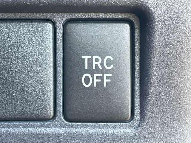 ヴォクシー ハイブリッドＶ　純正９インチＳＤナビ／フルセグＴＶ／ＢＴオーディオ／バック＆フロントカメラ／スマートエントリー＆スタートシステム／両側パワースライドドア／クルーズコントロール／ＬＥＤヘッドライト／前席ヒーター（23枚目）