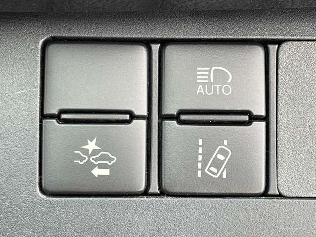 シエンタ ハイブリッドG クエロ ワンオーナー/モデリスタエアロ/トヨタセーフティセンス/パーキングサポートブレーキ/8インチダイヤトーンサウンドナビ&連動ETC/両側パワースライドドア/LEDヘッドライト&フォグ/クリアランスソナー(7枚目)