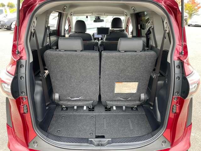 シエンタ ハイブリッドG クエロ ワンオーナー/モデリスタエアロ/トヨタセーフティセンス/パーキングサポートブレーキ/8インチダイヤトーンサウンドナビ&連動ETC/両側パワースライドドア/LEDヘッドライト&フォグ/クリアランスソナー(35枚目)