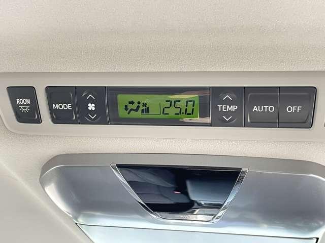 ヴェルファイアハイブリッド ＺＲ　アルパイン９型ナビ／１０．１型フリップダウンモニター／両側パワースライドドア／パワーバックドア／ＥＴＣ／純正１６ＡＷ／スマートキー／ティスチャーシ／ウィンカーミラー（19枚目）