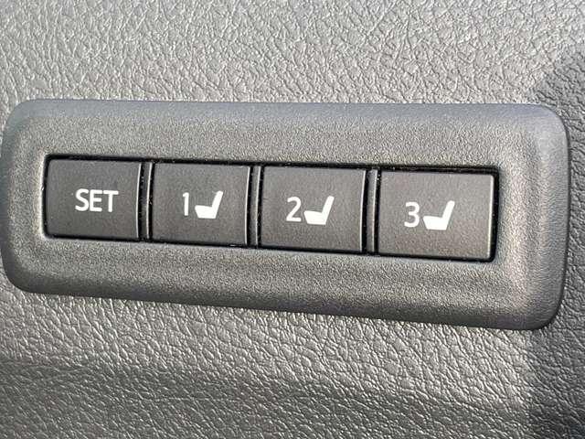 ヴェルファイアハイブリッド ＺＲ　アルパイン９型ナビ／１０．１型フリップダウンモニター／両側パワースライドドア／パワーバックドア／ＥＴＣ／純正１６ＡＷ／スマートキー／ティスチャーシ／ウィンカーミラー（20枚目）