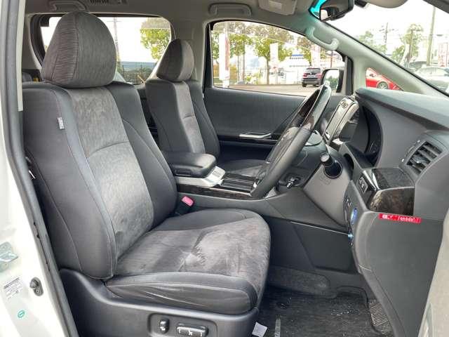 ヴェルファイアハイブリッド ＺＲ　アルパイン９型ナビ／１０．１型フリップダウンモニター／両側パワースライドドア／パワーバックドア／ＥＴＣ／純正１６ＡＷ／スマートキー／ティスチャーシ／ウィンカーミラー（25枚目）