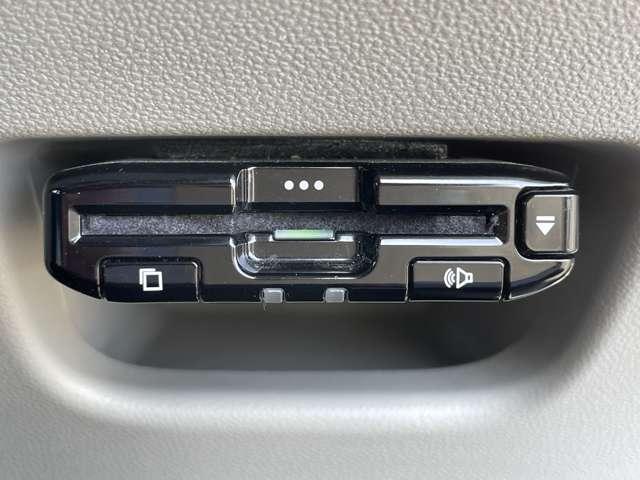 ムーヴ XリミテッドII SAIII 禁煙車/スマートアシストIII/トヨタ用SDナビ&連動ETC/BTオーディオ/バックカメラ/キーフリーシステム/LEDヘッドライト/純正14インチアルミ/D席シートヒーター/ベンチシート(10枚目)