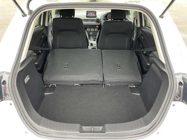 デミオ 13Sツーリング 禁煙車/スマートシティブレーキサポート/BSM/マツダコネクトSDコネナビ/LEDヘッドライト&フォグ/前席ヒーター/BTオーディオ/DVD再生可能/バックカメラ/アドバンスドキー/純正15アルミ(28枚目)