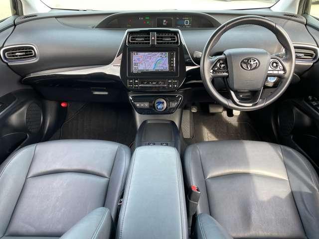 プリウス Sツーリングセレクション トヨタセーフティセンス/モデリスタエアロ/レイズ19インチAW/社外RS-Rスプリング/純正SDナビ/Bluetooth//バックカメラ/LEDヘッドライト/スマートキー/PKSB&クリアランスソナー(5枚目)